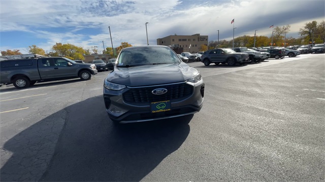 2023 FORD ESCAPE - Image 3