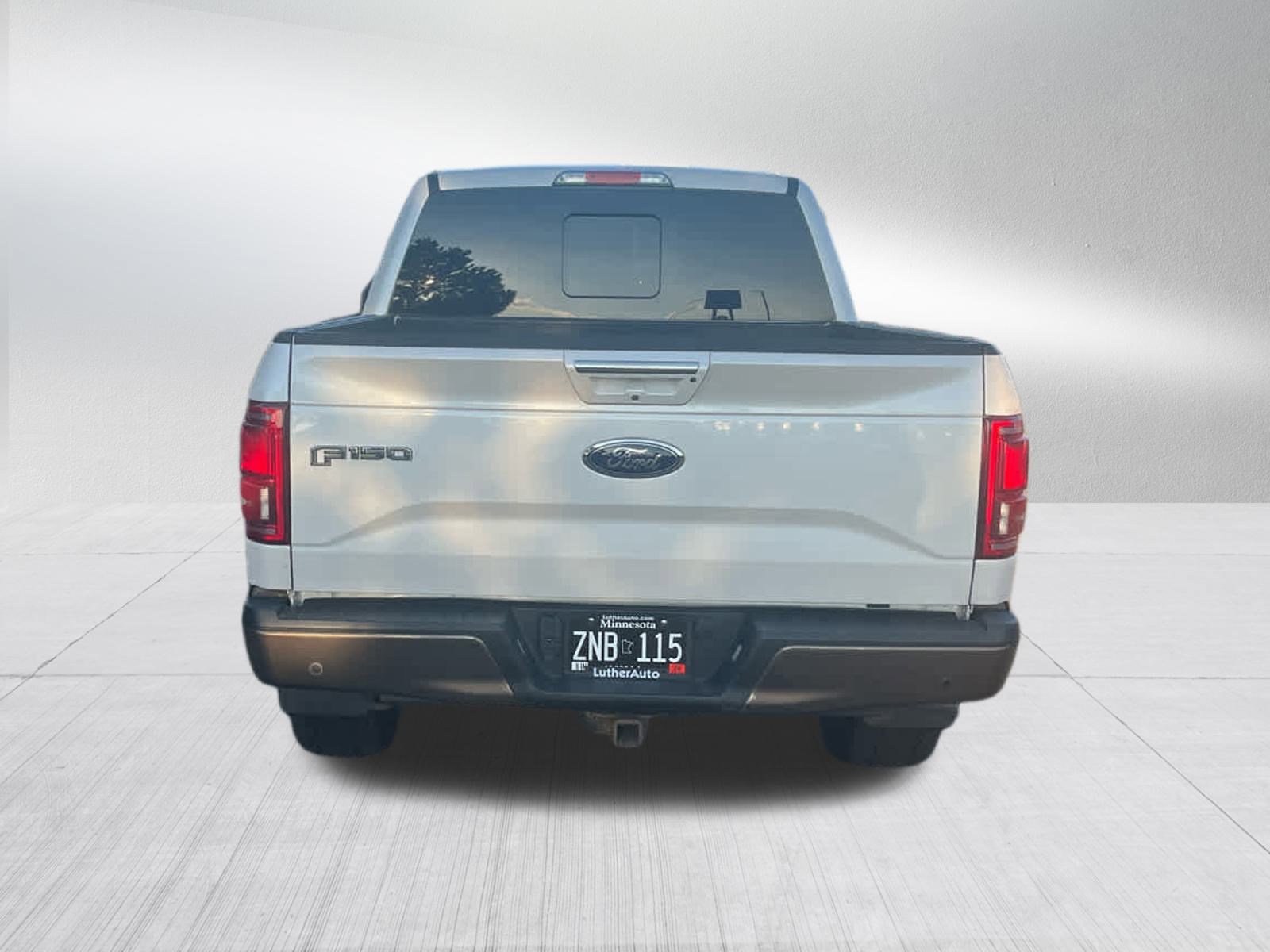 2016 Ford F-150 Lariat photo 5