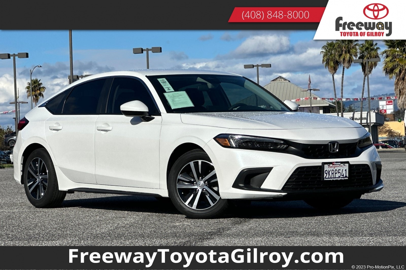 2024 Honda Civic Hatchback LX's photo