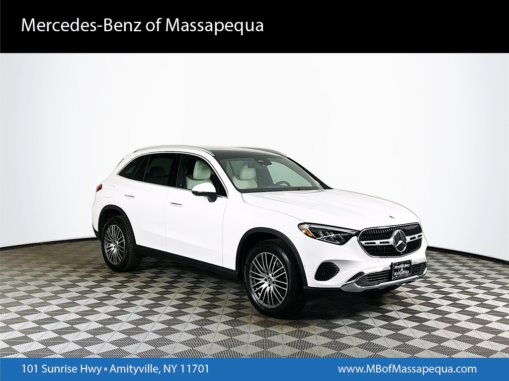 2026 Mercedes-Benz GLC Base's photo