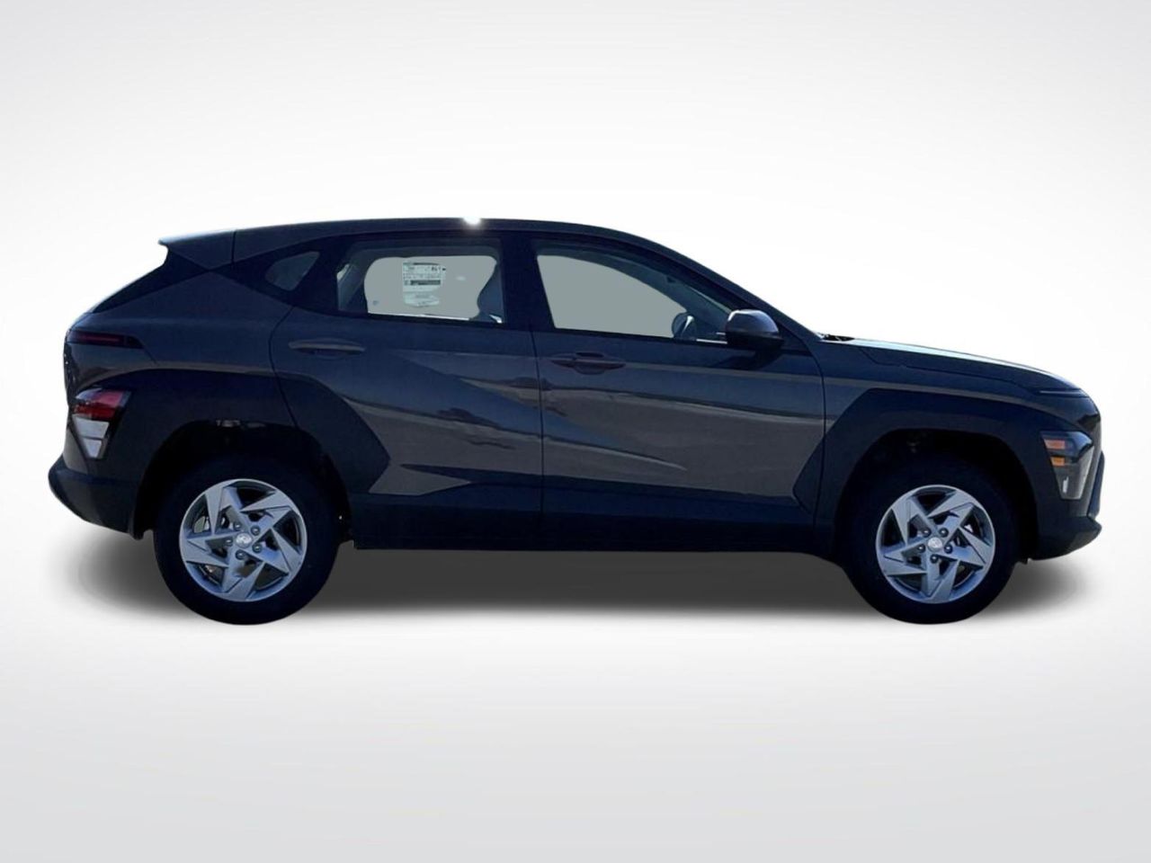 2026 Hyundai Kona SE photo 4