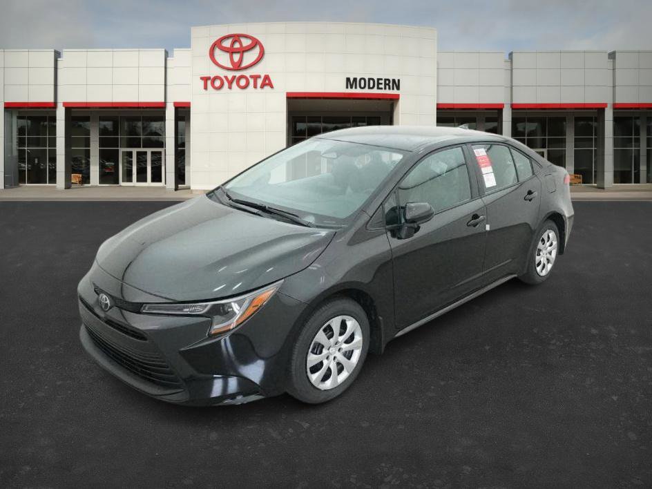 2026 Toyota Corolla LE's photo