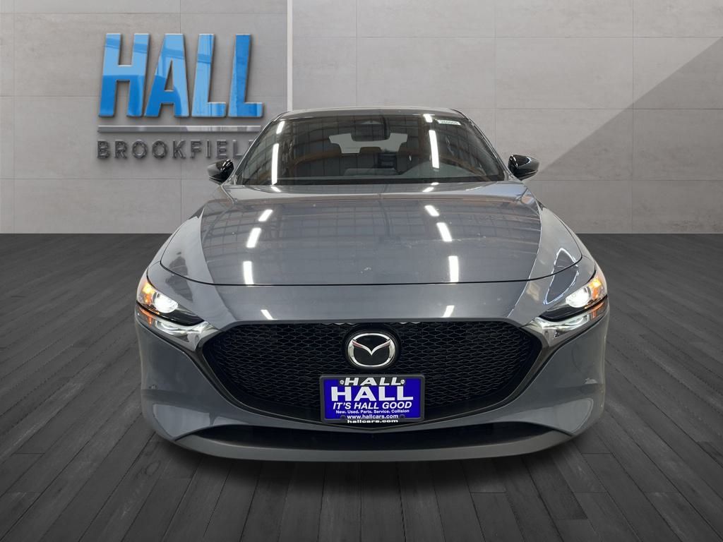 2026 Mazda Mazda3 Hatchback 2.5 s Carbon photo 8