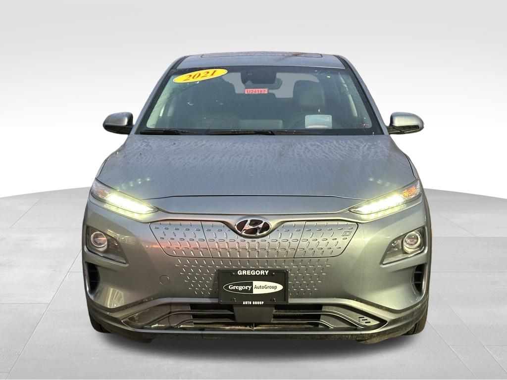 Used 2021 Hyundai Kona EV Ultimate with VIN KM8K53AG3MU102863 for sale in Highland Park, IL