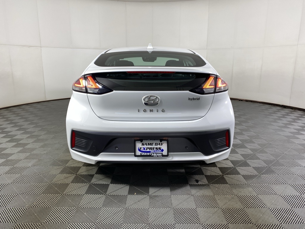 2020 Hyundai Ioniq Limited photo 17