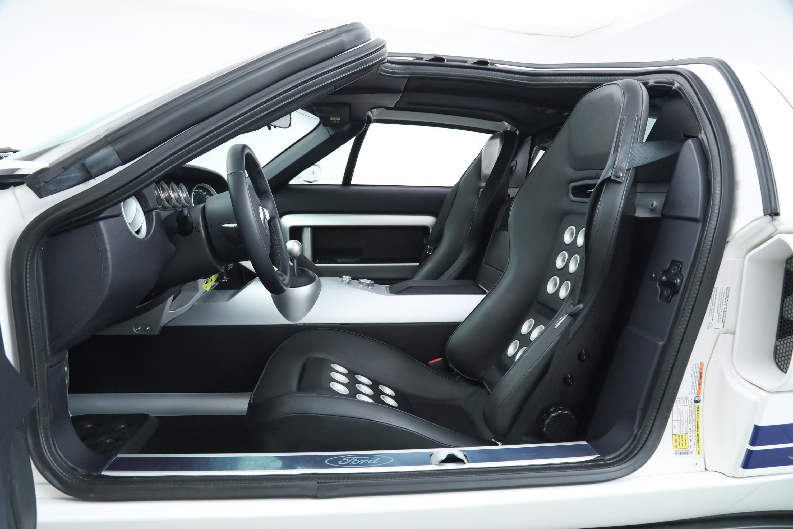 2006 Ford GT photo 20