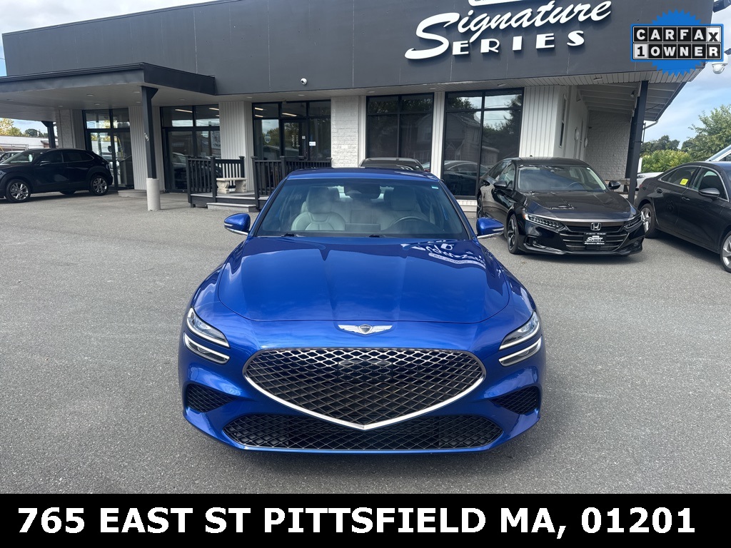 2022 Genesis G70 2.0T photo 2