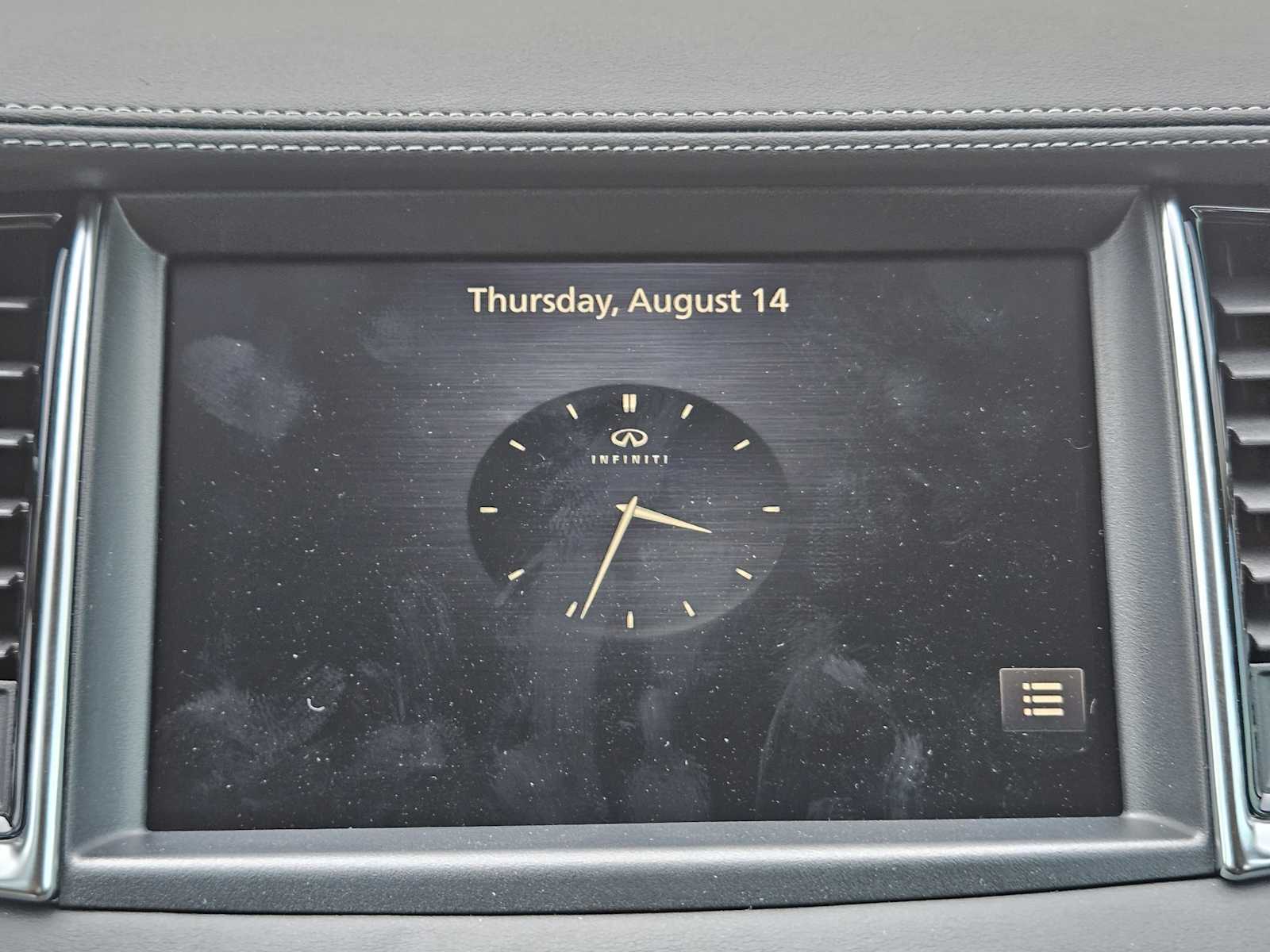 2025 Infiniti QX50 Luxe AWD photo 11
