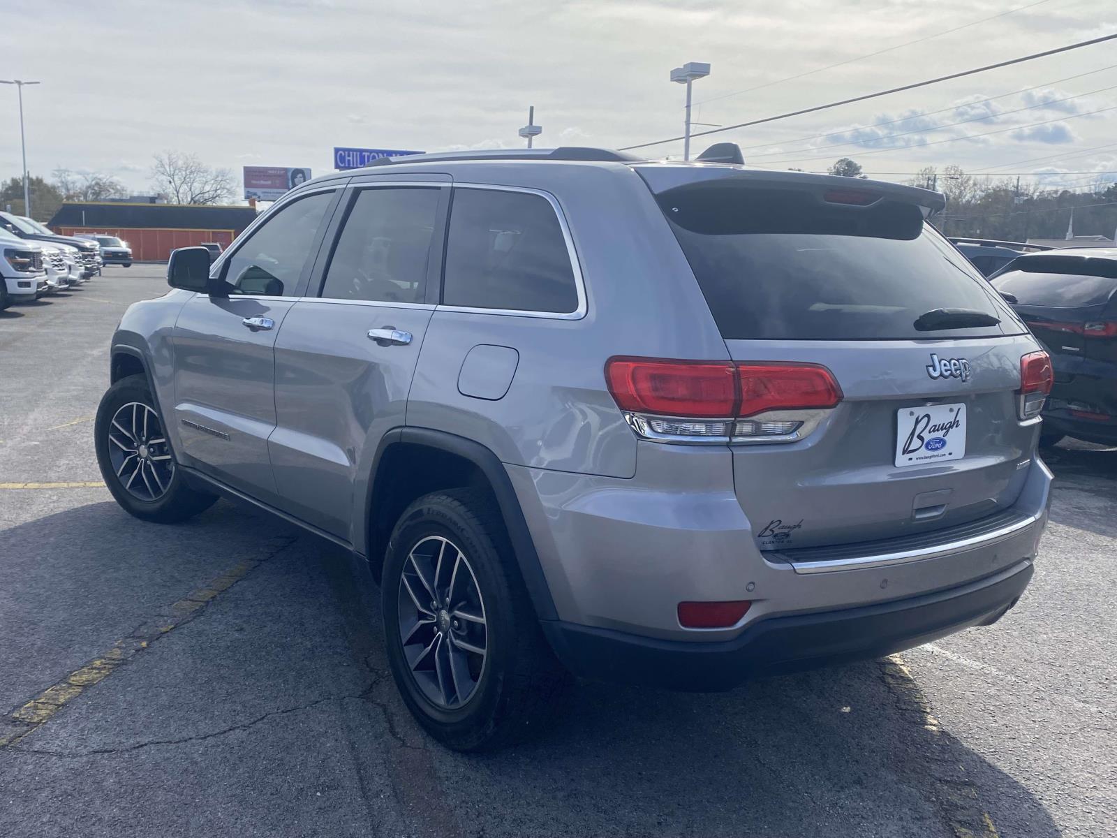 2017 Jeep Grand Cherokee Limited photo 4