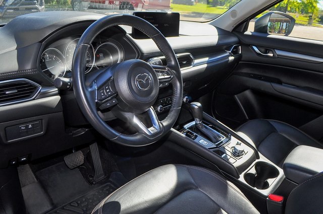 2023 Mazda CX-5 2.5 S Preferred photo 8