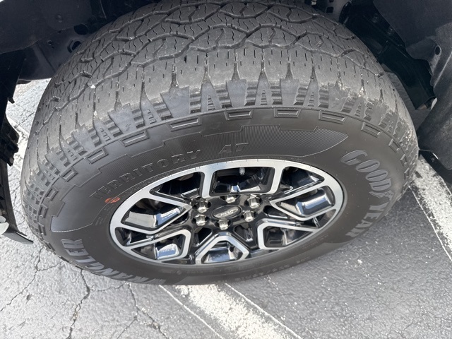 2023 Ford F-150 XLT photo 10