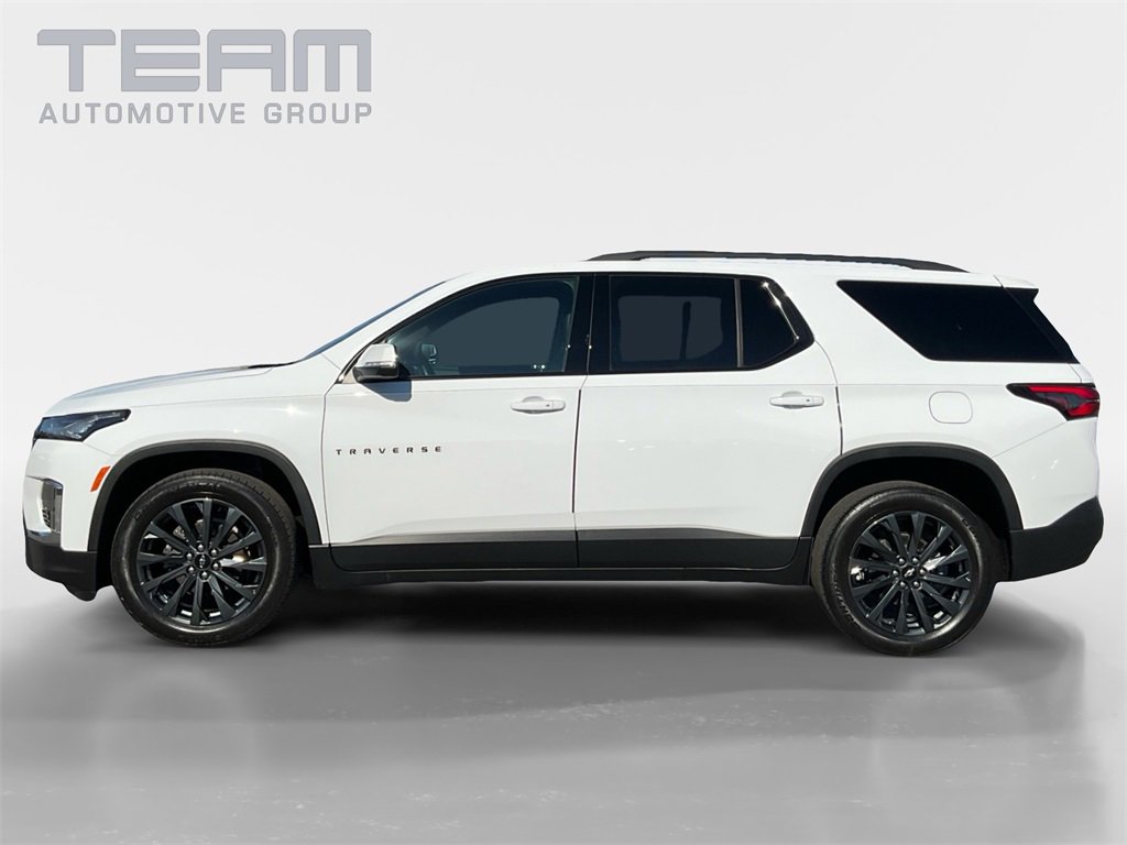 2023 Chevrolet Traverse RS photo 2