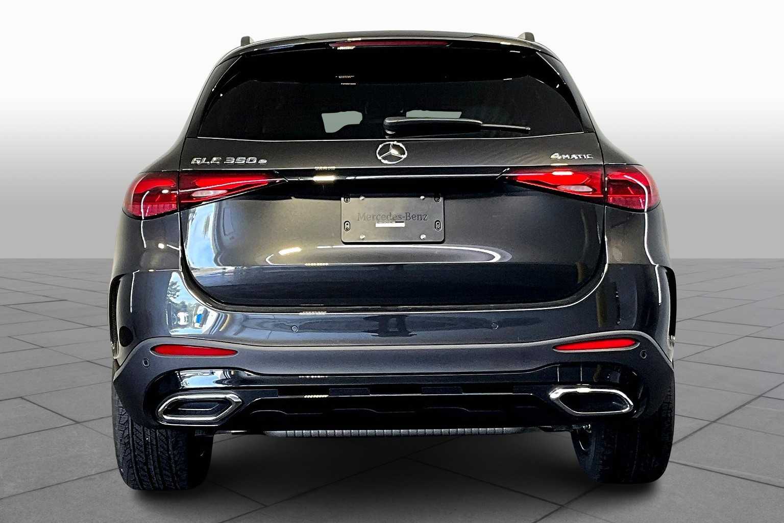 2026 Mercedes Benz GLC 350e 4MATIC photo 4