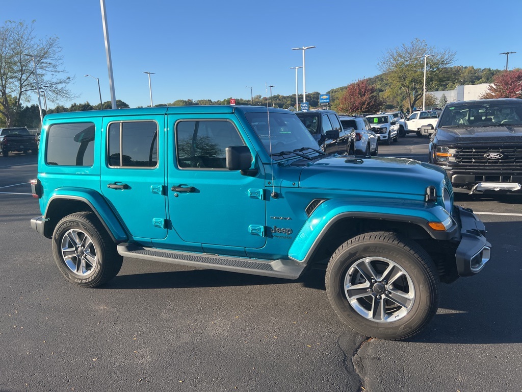 2020 Jeep Wrangler Unlimited Sahara photo 3