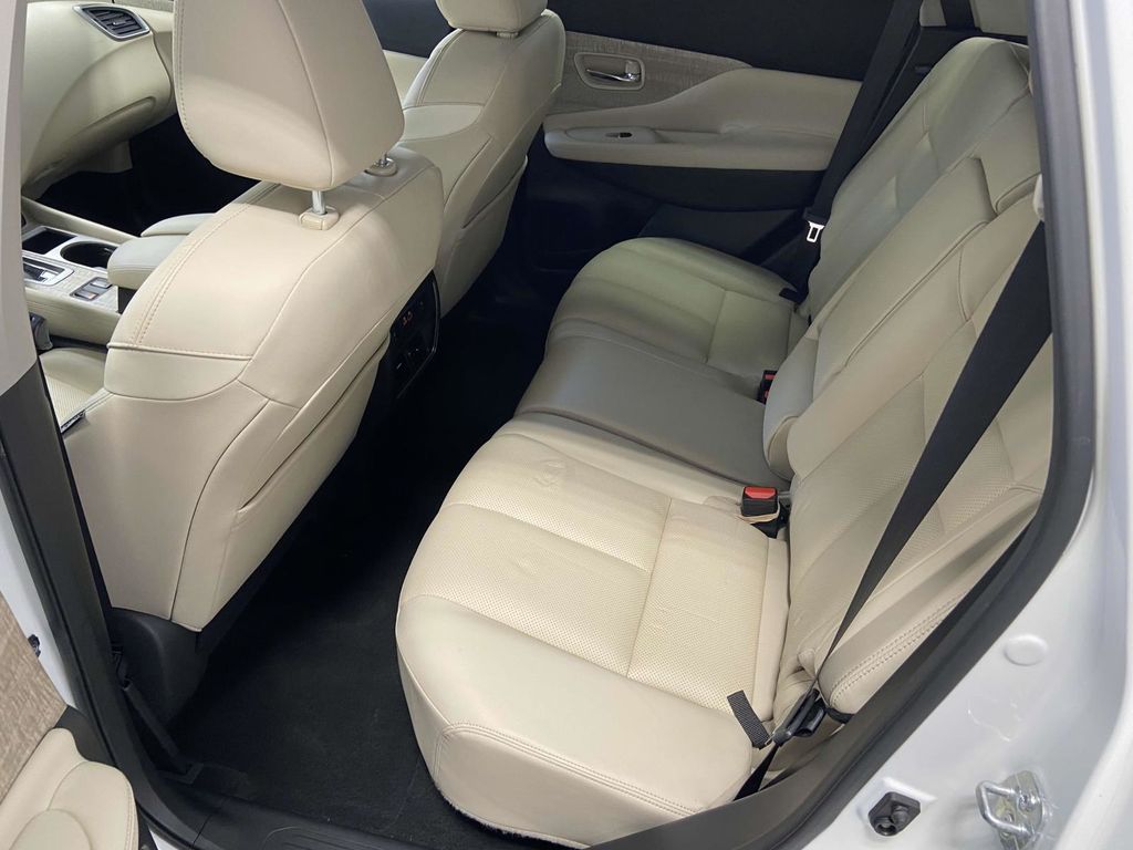 2024 Nissan Murano SL photo 7