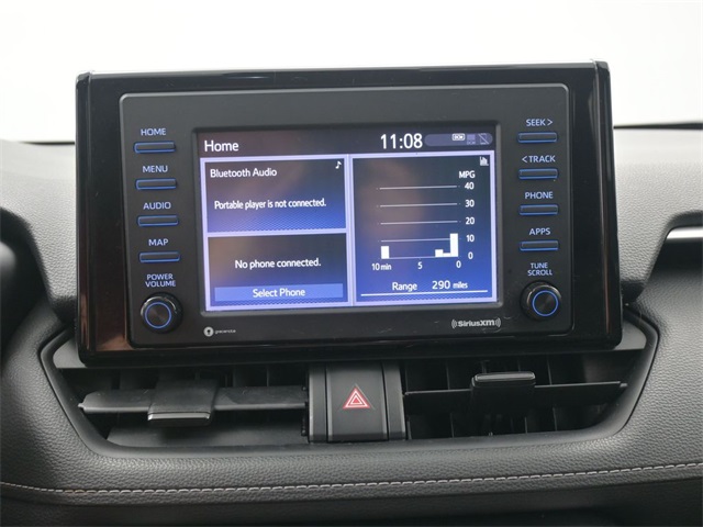 2020 Toyota RAV4 XLE photo 5