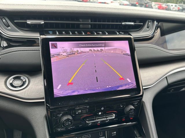 2023 Jeep Cherokee 4xe photo 27