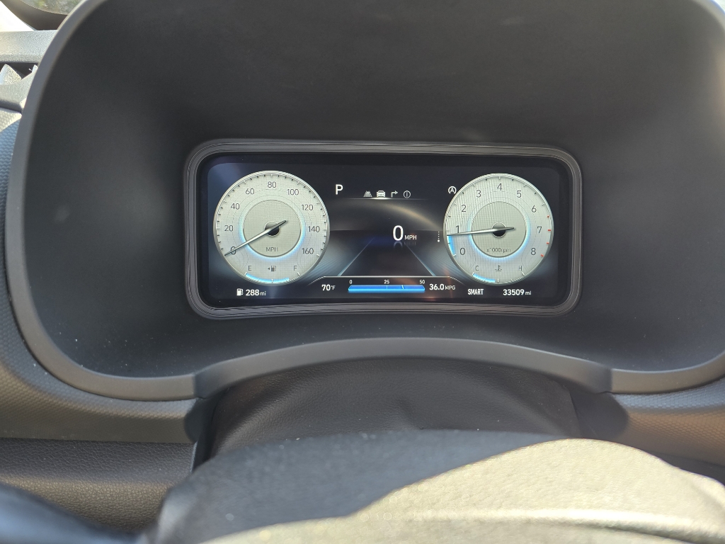 2022 Hyundai Kona Limited photo 3