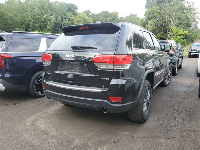 2017 Jeep Grand Cherokee Limited photo 2