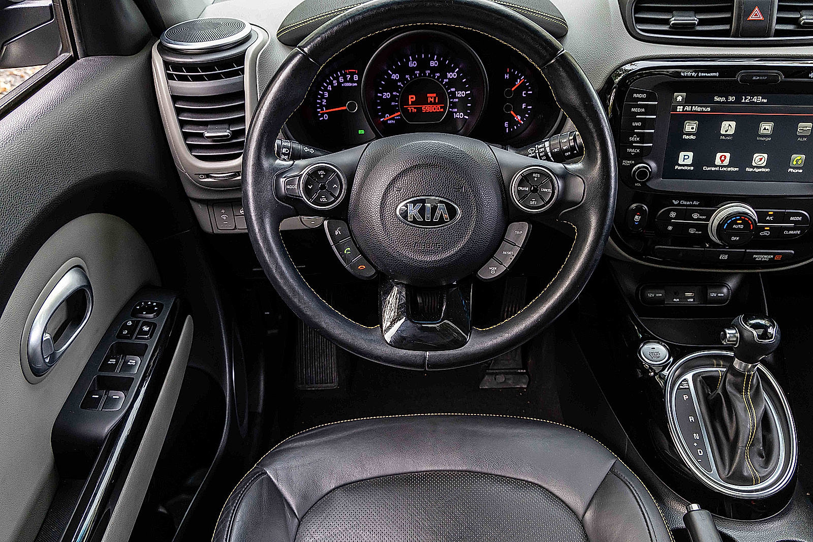 2016 Kia Soul Exclaim photo 14