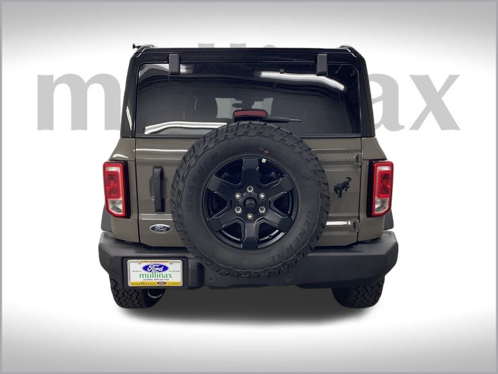 2025 Ford Bronco Big Bend photo 4