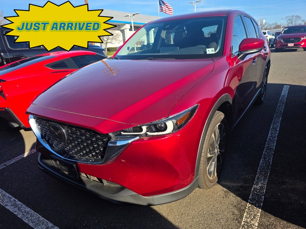 2023 Mazda CX-5 S Premium package's photo