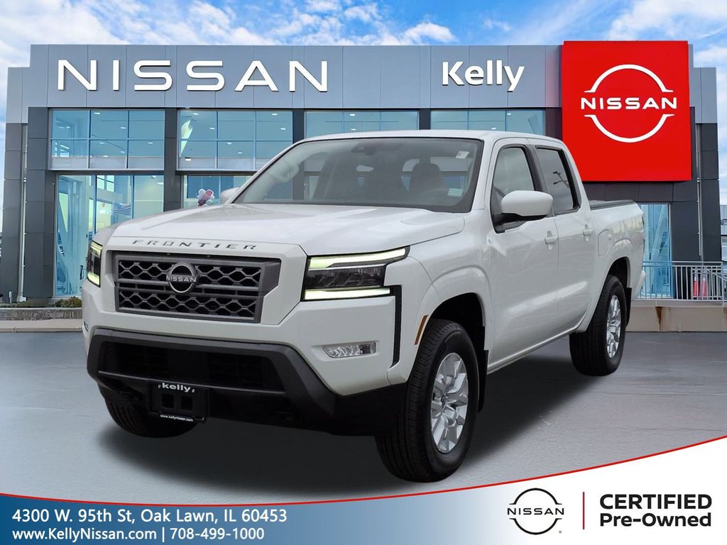 2022 Nissan Frontier SV's photo