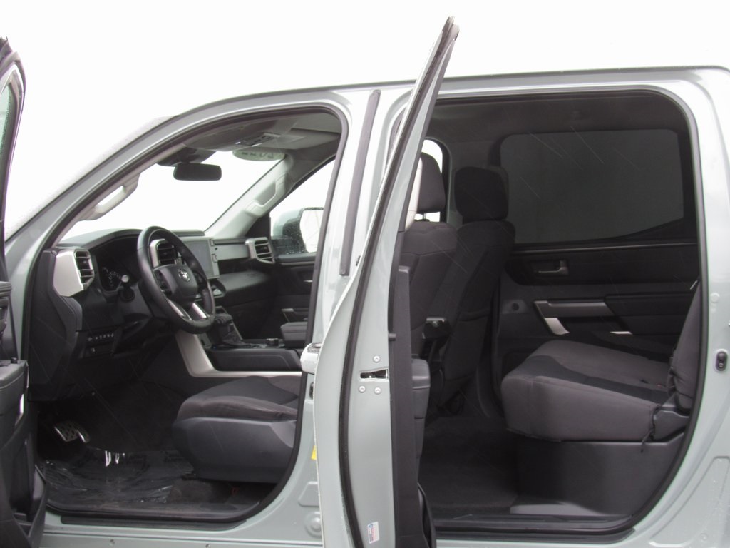 2022 Toyota Tundra SR5 photo 16