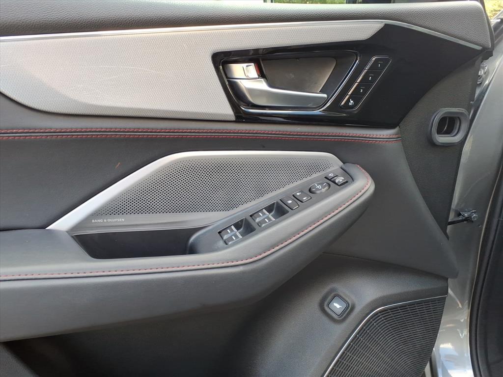 2025 Acura MDX SH-AWD A-Spec Advance photo 23