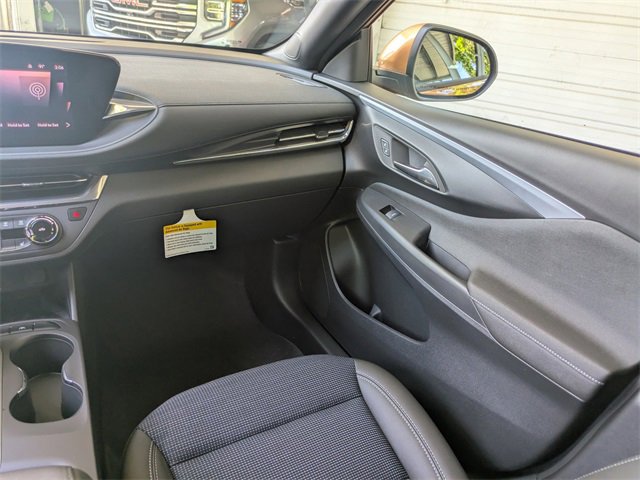 2025 Buick Envista Preferred photo 16