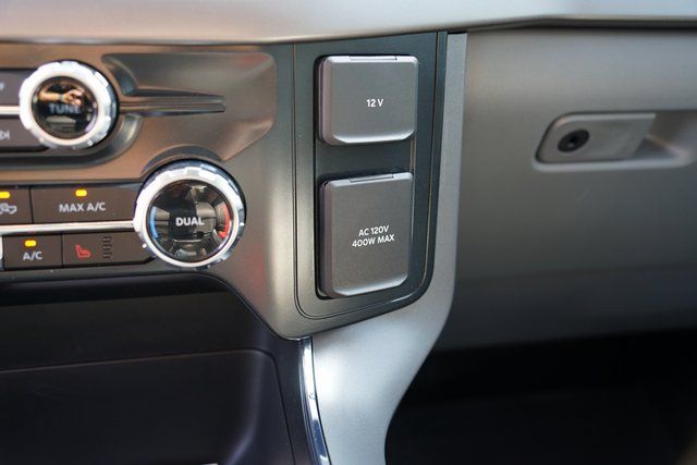 2025 FORD F-150 - Image 39