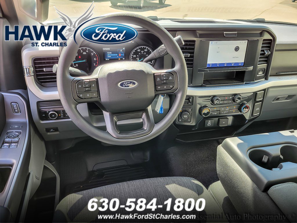 2025 FORD F-350 - Image 8