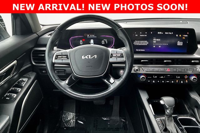 2024 Kia Telluride LX photo 8