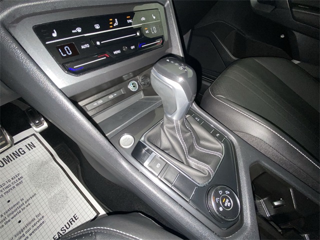 2022 Volkswagen Tiguan SE R-Line Black photo 20