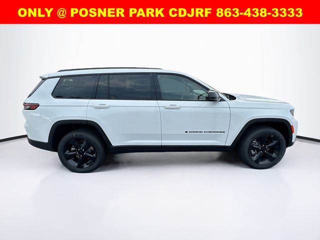 2025 Jeep Grand Cherokee Altitude X photo 3