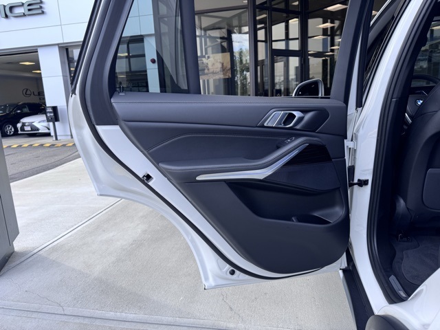 2025 Bmw X5 xDrive40i photo 17