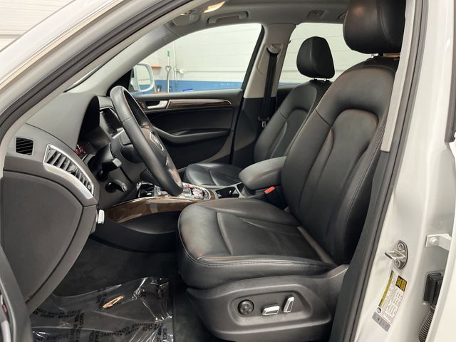 2017 Audi Q5 2.0T Premium Plus photo 4