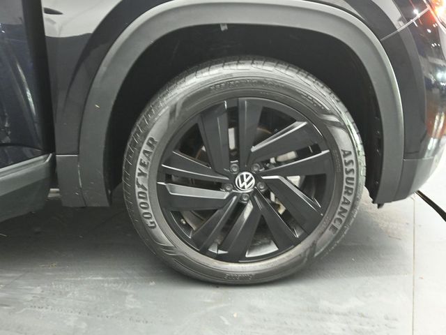 2022 VOLKSWAGEN ATLAS CROSS SPORT - Image 29
