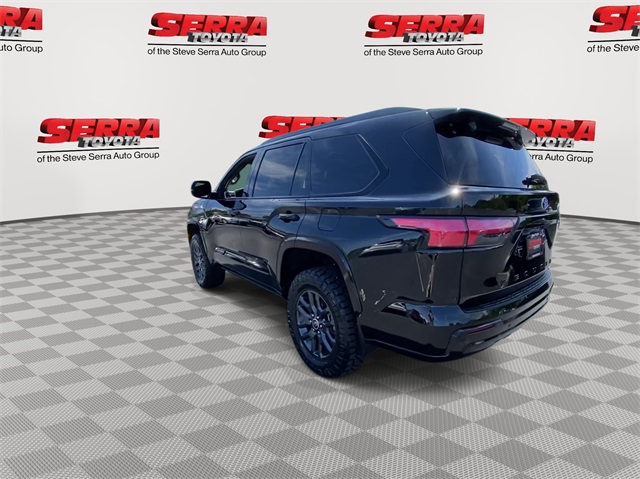 2023 Toyota Sequoia Platinum photo 4