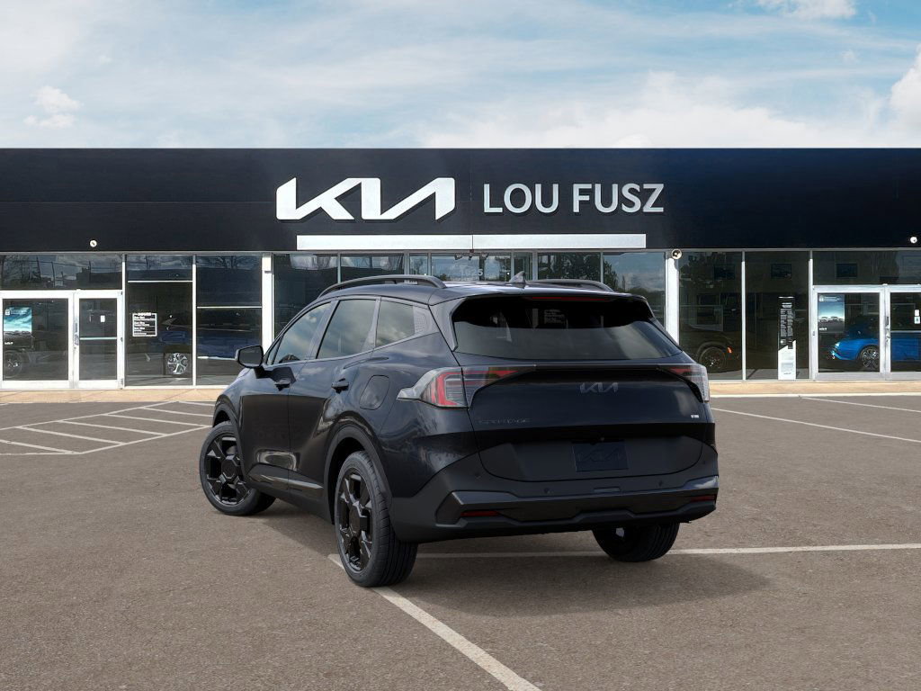 2026 Kia Sportage X-Line photo 2