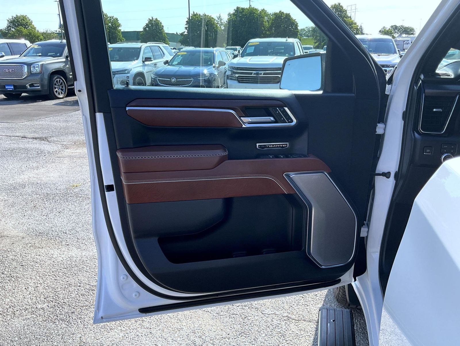 2024 Gmc Sierra 1500 Denali Ultimate photo 9