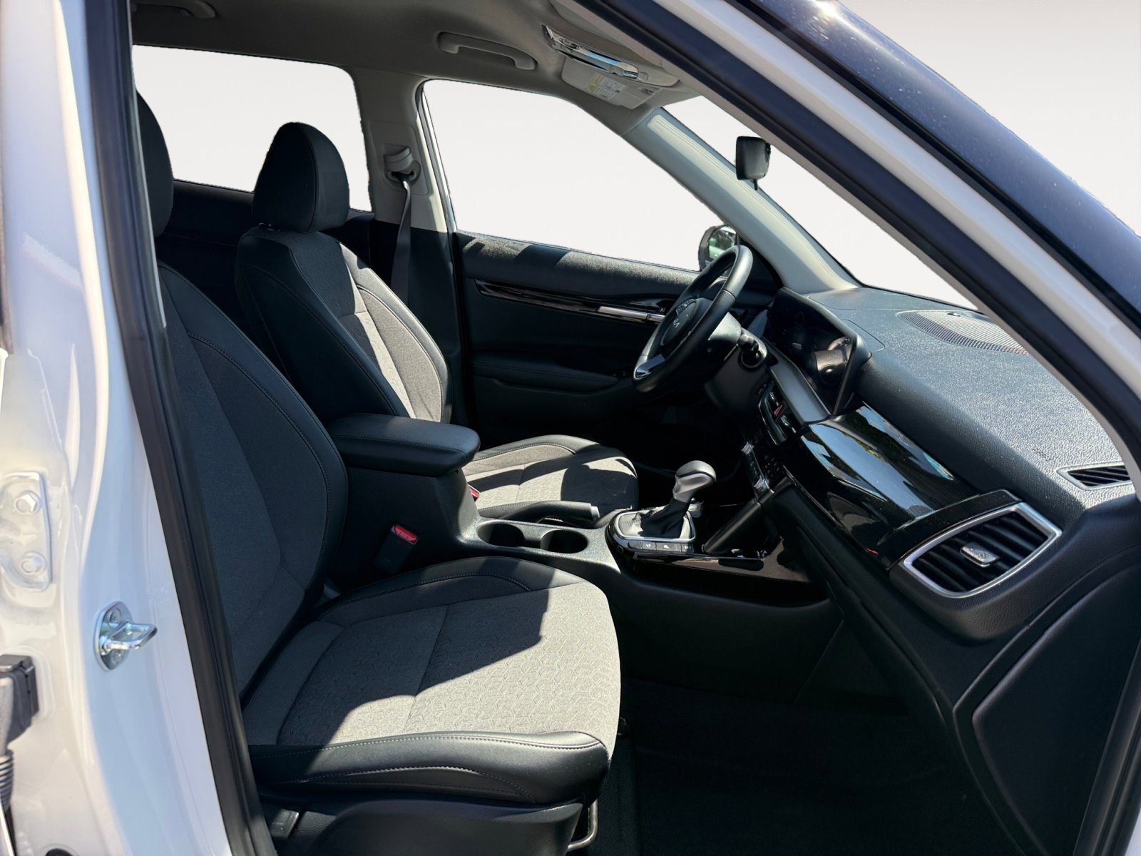 2024 Kia Seltos S photo 15