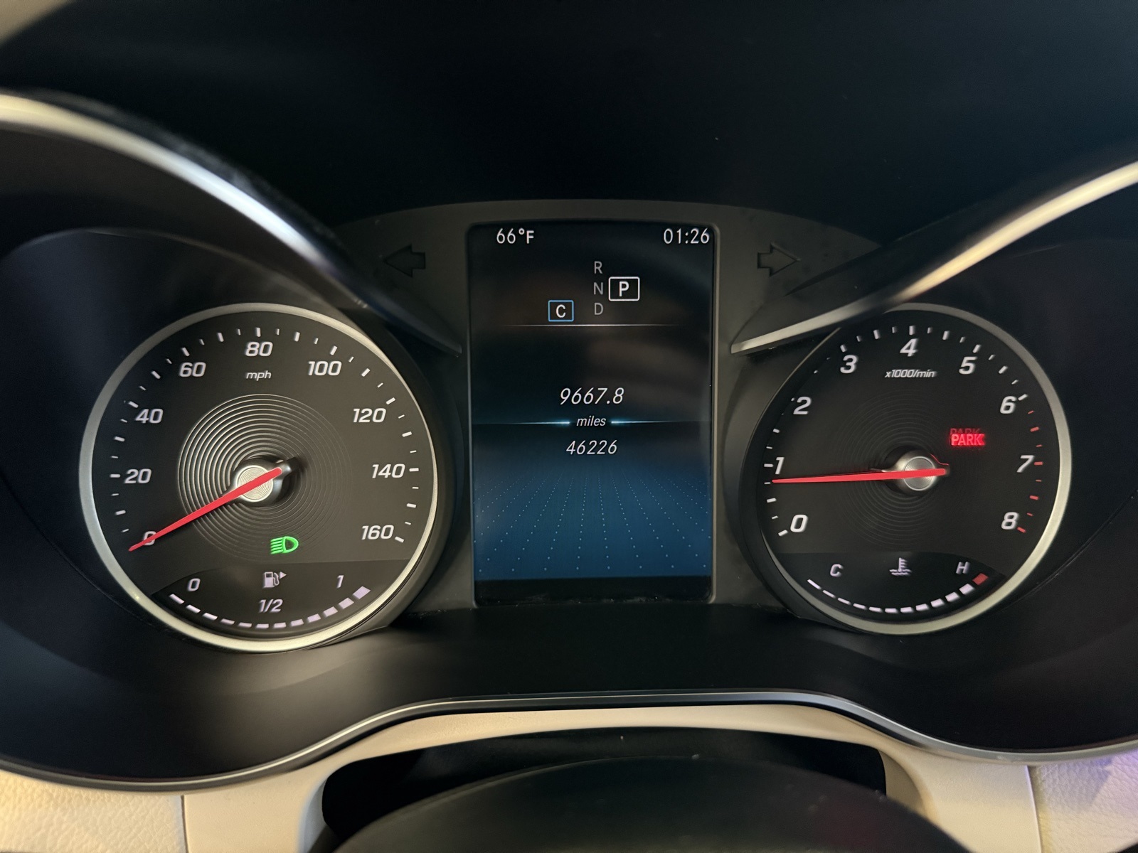 2021 Mercedes Benz GLC 300 4MATIC photo 4