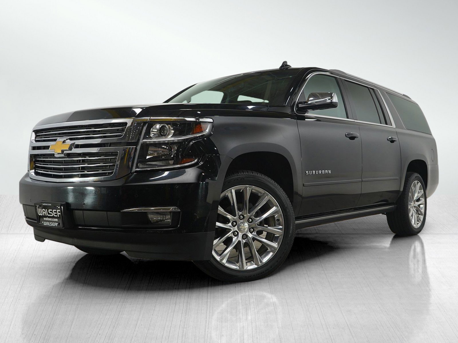 2019 Chevrolet Suburban Premier's photo