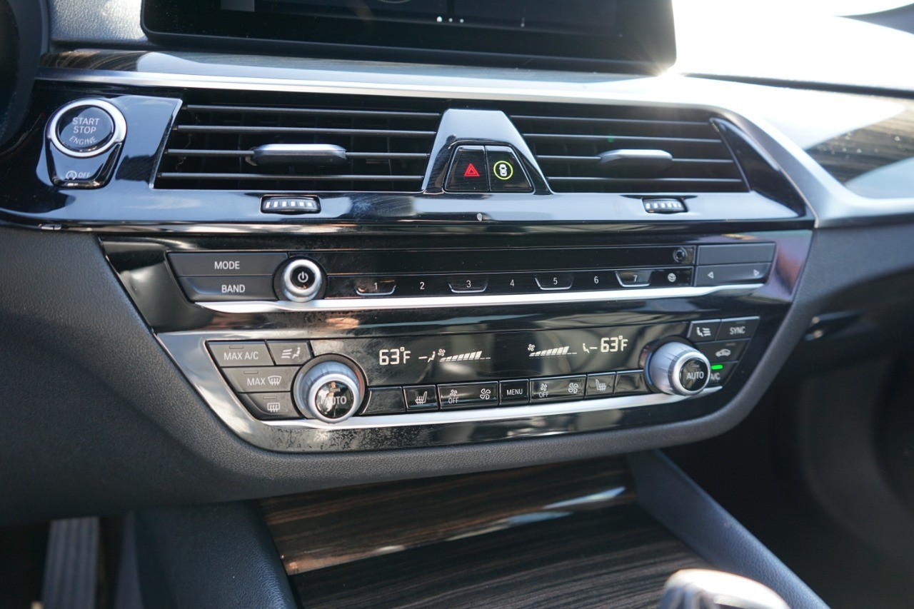 2020 Bmw 540i Sedan photo 11