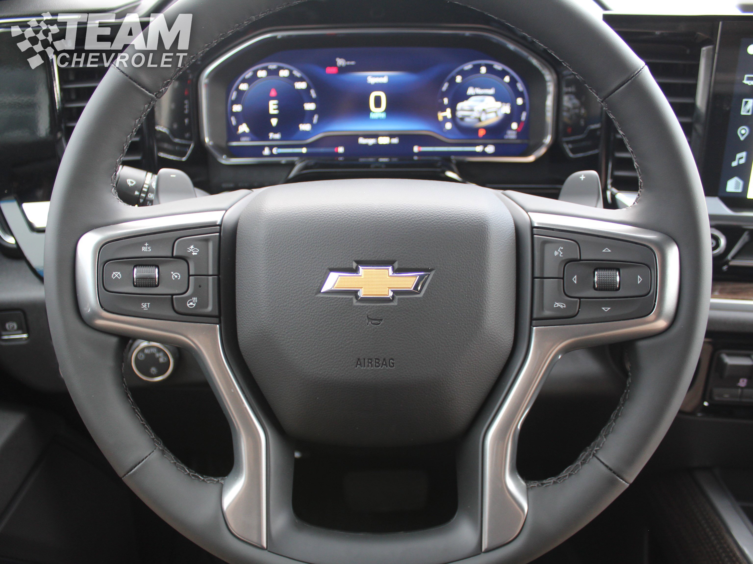 2025 Chevrolet Silverado 1500 LT photo 11