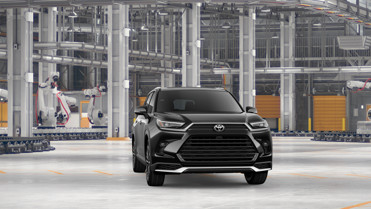 2026 Toyota Grand Highlander Hybrid MAX Platinum AWD photo 9