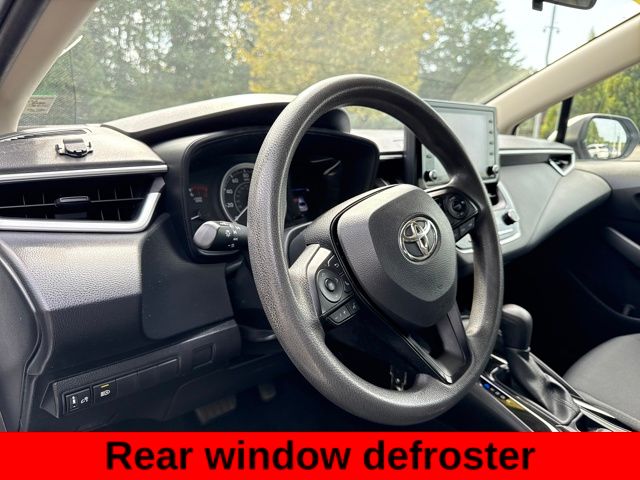 2022 Toyota Corolla LE photo 5