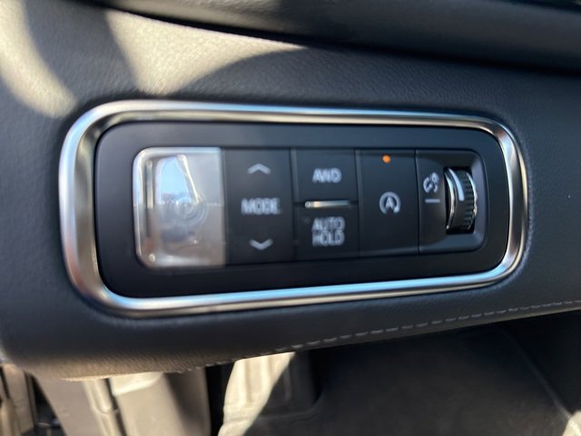 2026 Buick Enclave Sport Touring photo 4