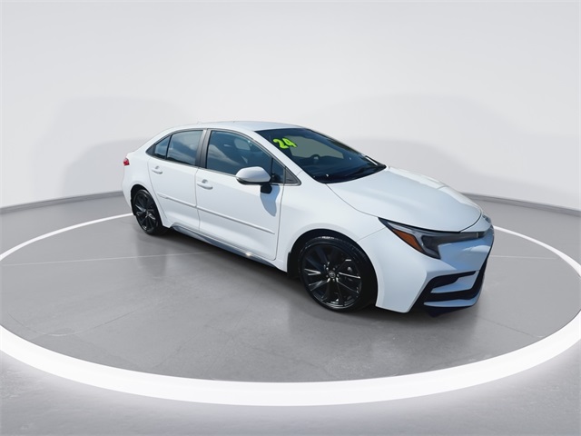 2024 Toyota Corolla SE photo 2